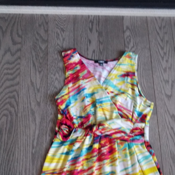 👠👠👠Nice strechy dress by Elementz 👠👠🌸🍀 - Picture 3 of 8